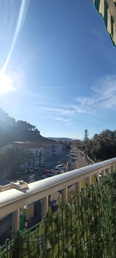 Gran Apartamento Cerca Del Mar Y Castillo Denia Ngoại thất bức ảnh